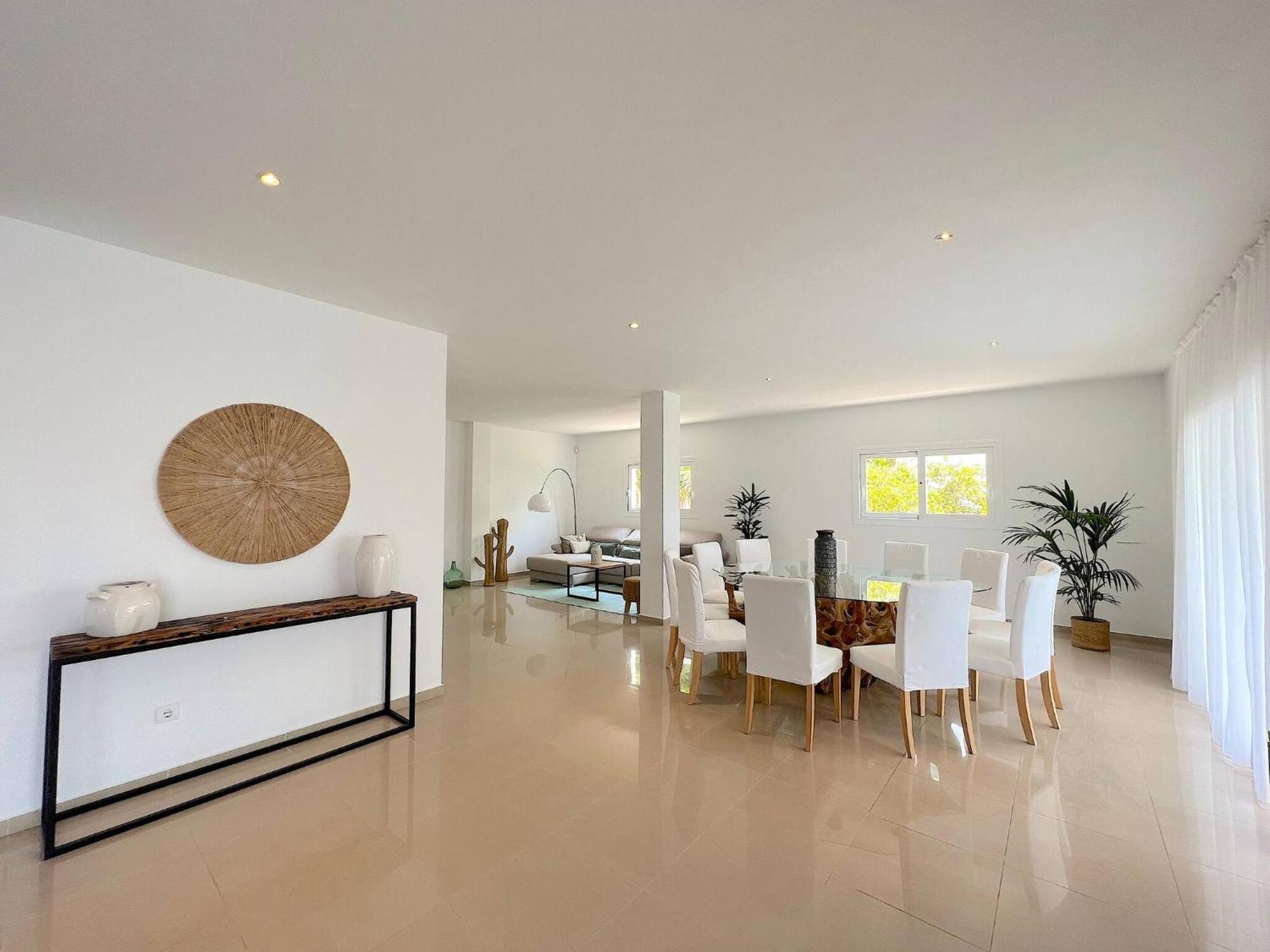 Julieta 2km From Ibiza Town And 1km From Talamanca * Santa Eulária des Riu