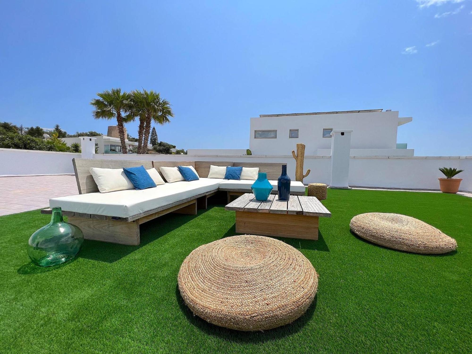 Villa Julieta 2km From Ibiza Town And 1km From Talamanca Santa Eulária des Riu