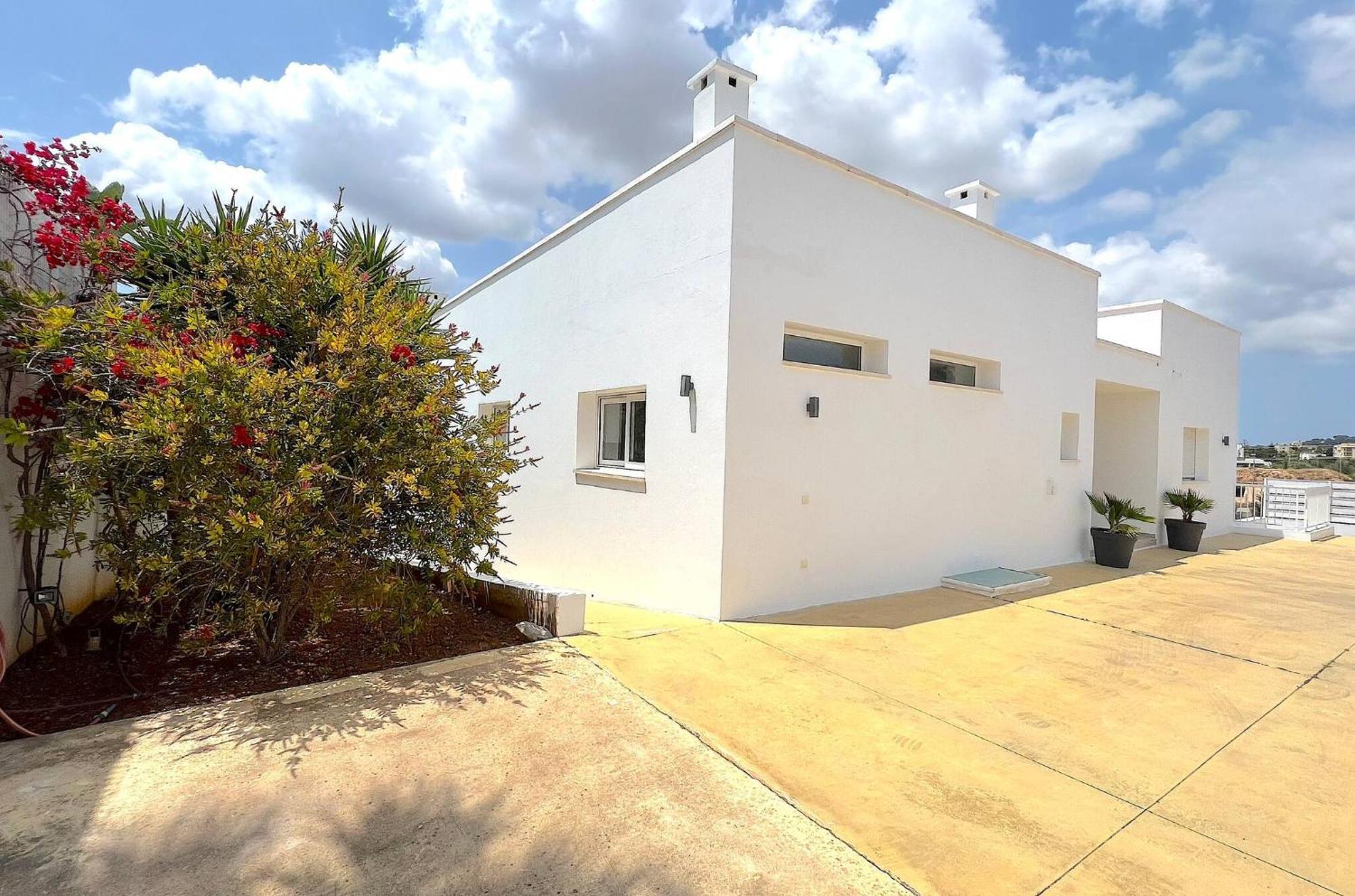Villa Julieta 2km From Ibiza Town And 1km From Talamanca Santa Eulária des Riu